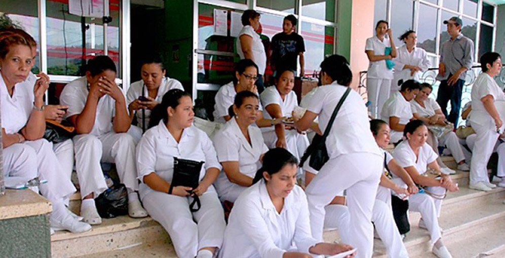 Asociación urge contratación de 600 enfermeras auxiliares