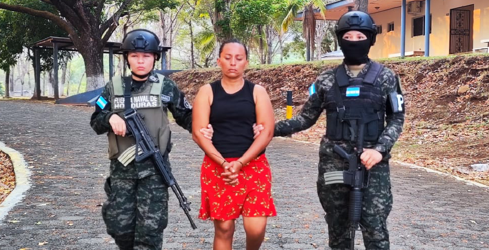 Capturan en Valle a pandillera salvadoreña acusada en su país de terrorismo y extorsión