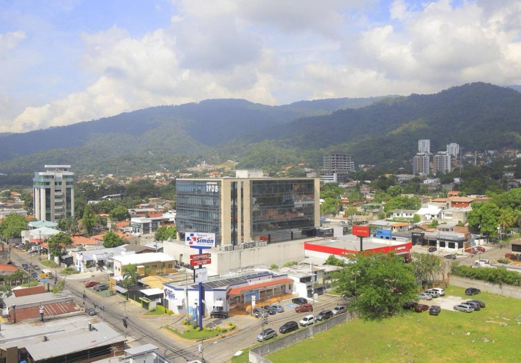 Costo de la tierra obliga a un crecimiento vertical en SPS