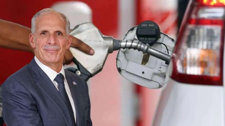 Variación del precio del petróleo impacta con retraso en combustibles, explica Nasry Asfura