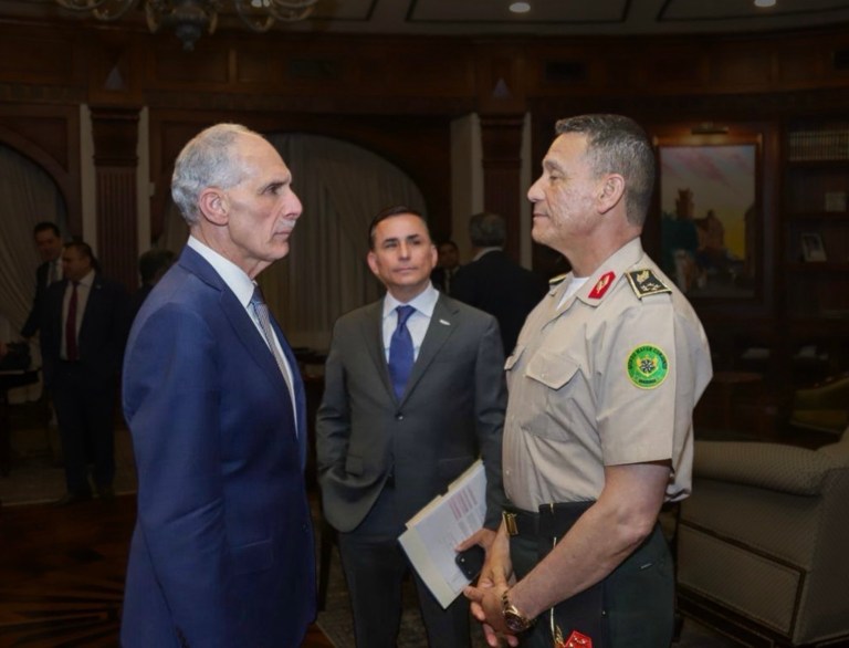 Gobierno impulsa reestructuración de seguridad ante aumento de la violencia criminal